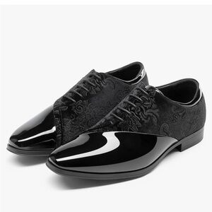 Men’s Dress Shoes with Glossy Toe Cap and Textured Upper sz11